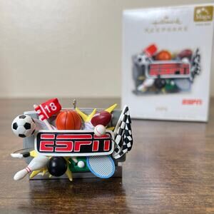 2005 Hallmark Keepsake ESPN SportsCenter Ornament Magic Football Soccer Golf New